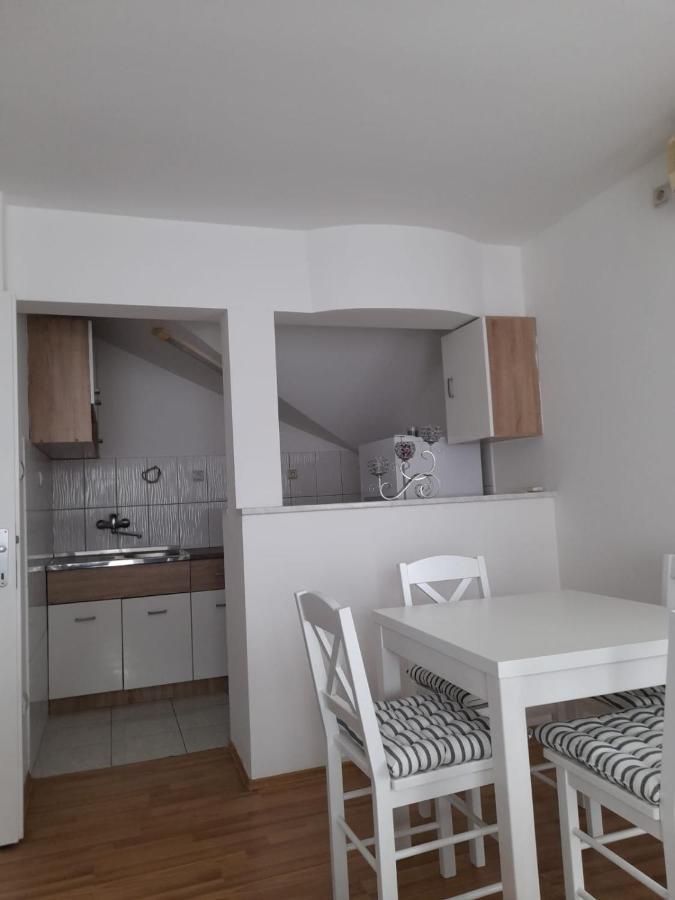 Apartman Giovanni Arandjelovac Exterior foto